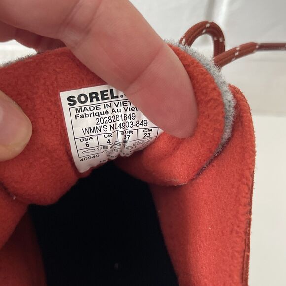 SOREL Kinetic Breakthru Conquest in Orange Leather Size 6 NEW High Top Sneakers - Picture 6 of 7